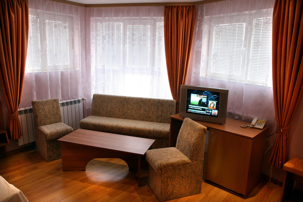 Hotel Mehdjarel Schumen Zimmer foto